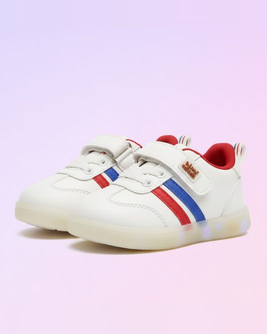 Zapatilla Blanca Infantil con Franjas Rojo y Azul
