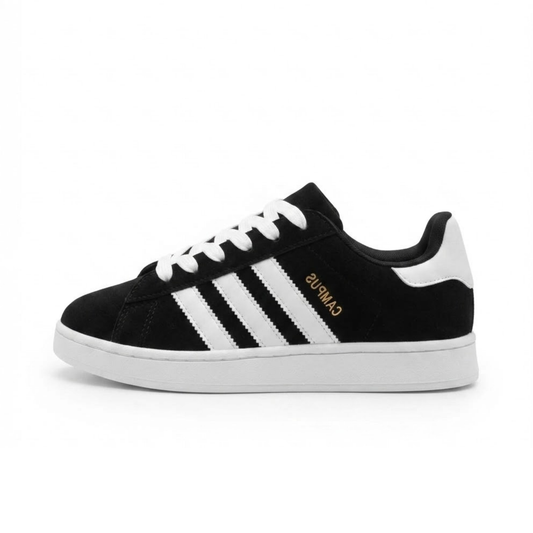Zapatilla Negra con Líneas Blancas