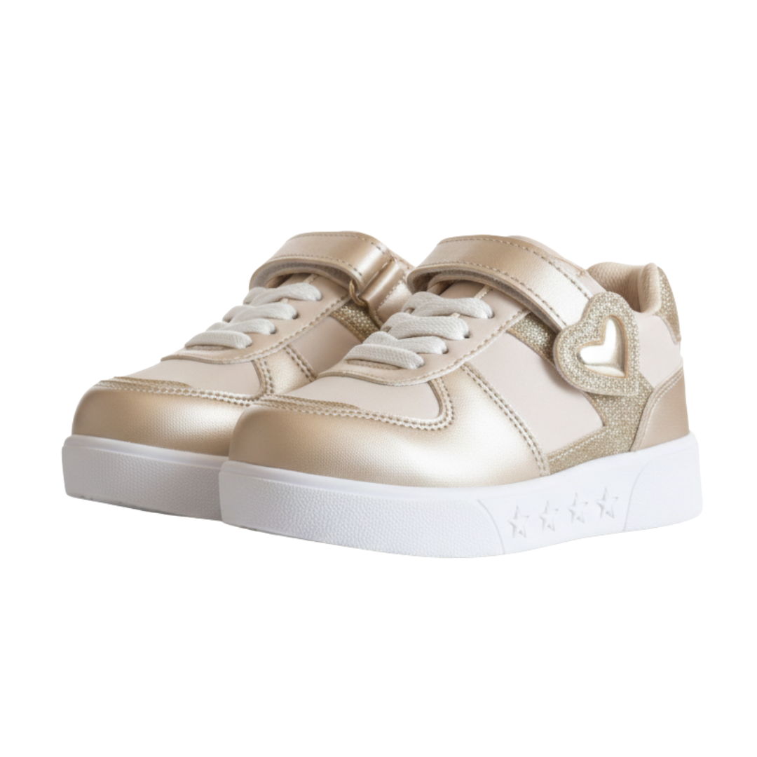 Zapatilla Infantil Dorada con Corazón Hebilla